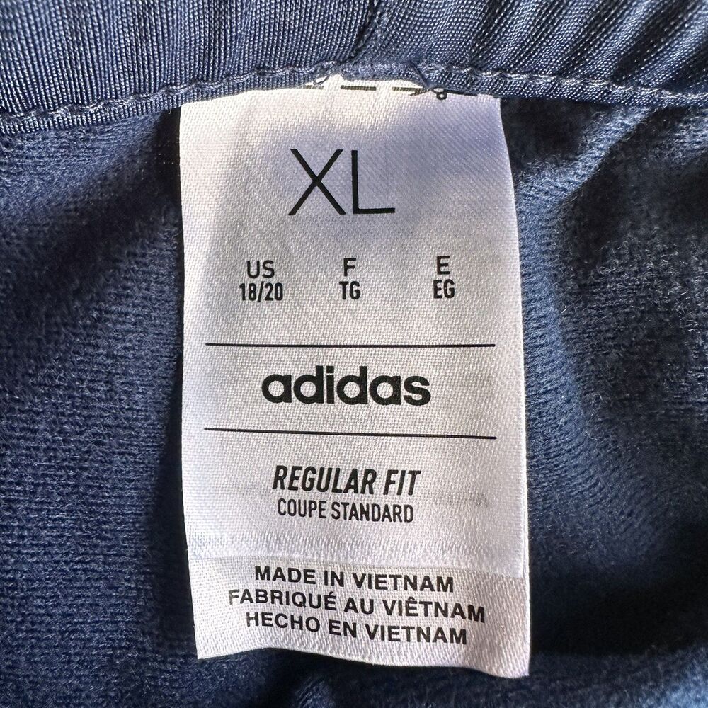 NEW Adidas Iconic Tricot Jogger Track Pants Boys XL 18/20 Navy Blue 3 Stripe - Picture 9 of 13